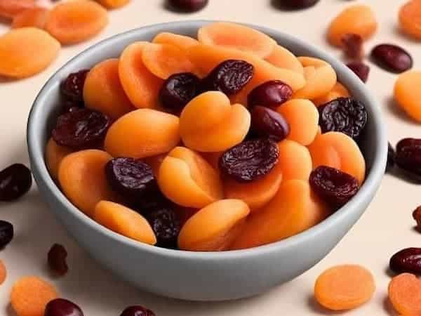 فواید میوه خشک برای سلامتی بدن-پزشکت