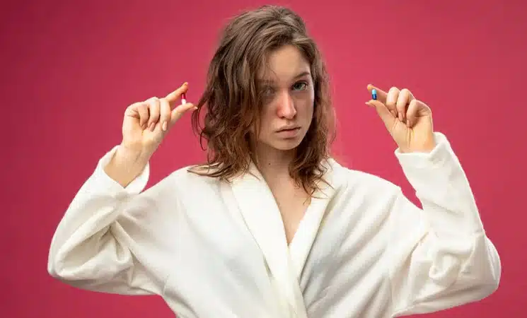 عوارض ماینوکسیدیل در زنان | پزشکت