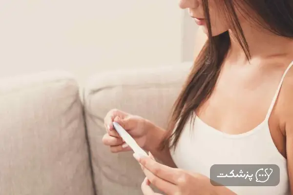 کمرنگ بودن تست بارداری