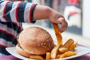 شایع ترین علل افزایش وزن در نوجوانان | پزشکت