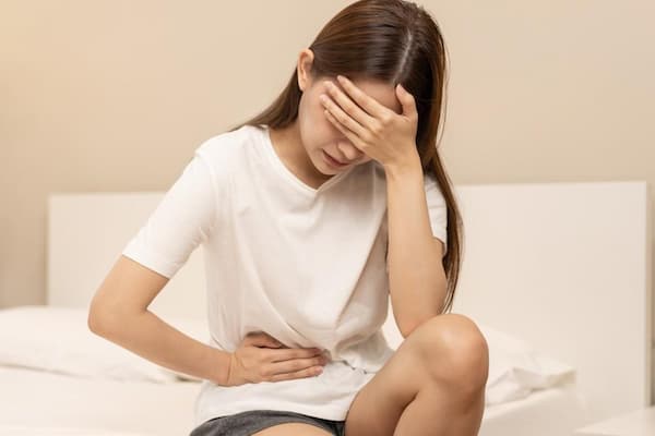 چرا ترشحات خونی دارم؟-پزشکت