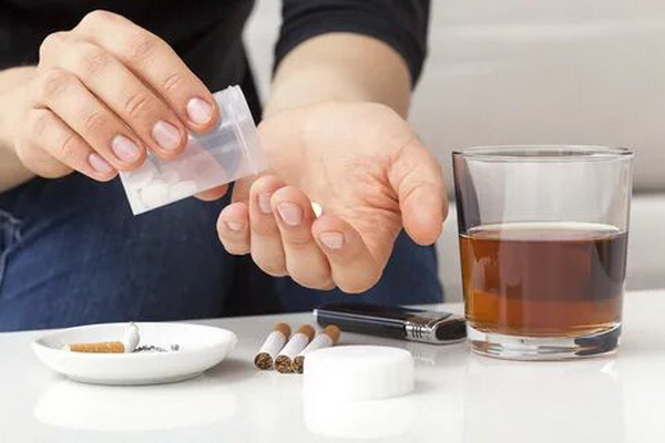 تداخل و عوارض کوکائین و الکل | پزشکت