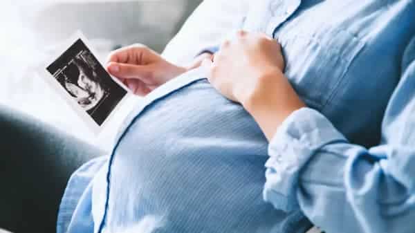 مزایای آمادگی مادر در سن بالا برای والدین بودن