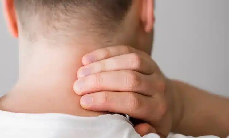 خارش گردن | پزشکت