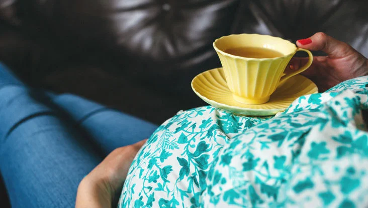 عوارض چای سبز در بارداری || پزشکت