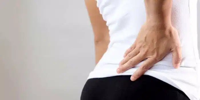 چرا کسانی که شکم بزرگ دارن دچار گودی کمر میشن