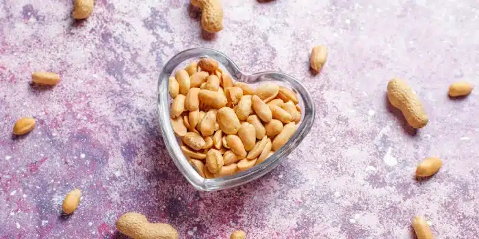 حساسیت به بادام زمینی باید از کودکی کنترل شود!