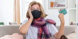 تب و لرز با بدن گرم نشانه ویروس جدید است؟